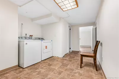 94 Conklin Street, Farmingdale, NY 11735 - Photo 37