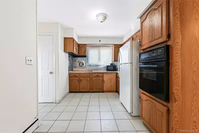 94 Conklin Street, Farmingdale, NY 11735 - Photo 17