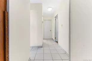 94 Conklin St, Farmingdale, NY 11735 - Photo 21