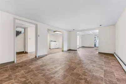 94 Conklin Street, Farmingdale, NY 11735 - Photo 29