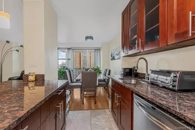 [Address not provided], Bronx, NY 10473 - Photo 7