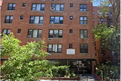 83-30 Vietor Avenue #727, Elmhurst, NY 11373 - Photo 1