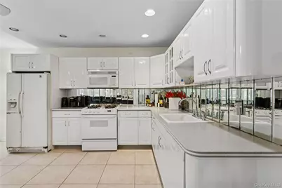 115110 232nd Street, Cambria Heights, NY 11411 - Photo 7