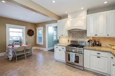 35 Francis Terrace, Glen Cove, NY 11542 - Photo 17