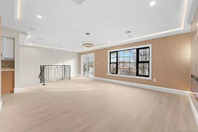 24917 147th Road, Rosedale, NY 11422 - Photo 15