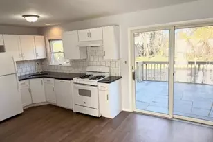 10 Revere Rd, Port Washington, NY 11050 - Photo 3