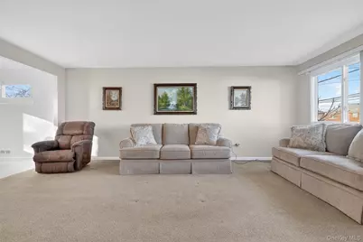 725 Logan Avenue, Bronx, NY 10465 - Photo 5