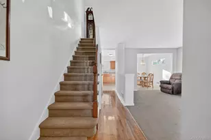 725 Logan Ave, Bronx, NY 10465 - Photo 3