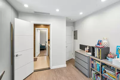 3 Maple Street, Glenwood Landing, NY 11547 - Photo 31