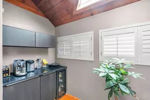 3 Maple St, Glenwood Landing, NY 11547 - Photo 19