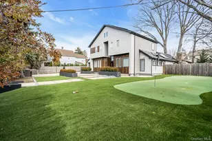 3 Maple St, Glenwood Landing, NY 11547 - Photo 3