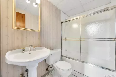 57 New South Road, Hicksville, NY 11801 - Photo 27