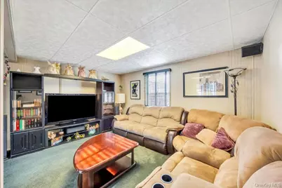 57 New South Road, Hicksville, NY 11801 - Photo 23