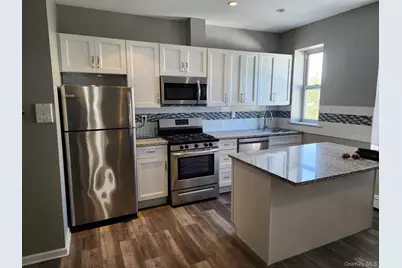 45-01 Ditmars Boulevard #2R, Astoria, NY 11105 - Photo 5