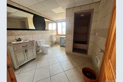 15-32 127th St, College Point, NY 11356 - Photo 5