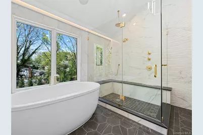 5 N Hills Road, East Norwich, NY 11732 - Photo 31