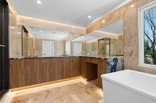 5 N Hills Rd, East Norwich, NY 11732 - Photo 33