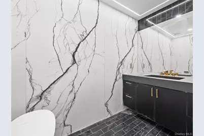 5 N Hills Road, East Norwich, NY 11732 - Photo 25