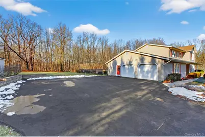 29 Deer Brook Drive, New Windsor, NY 12553 - Photo 33