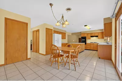 29 Deer Brook Drive, New Windsor, NY 12553 - Photo 7