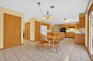 29 Deer Brook Dr, New Windsor, NY 12553 - Photo 7