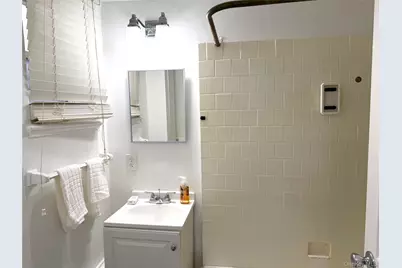 147-53 Grand Central Parkway #1, Briarwood, NY 11435 - Photo 7