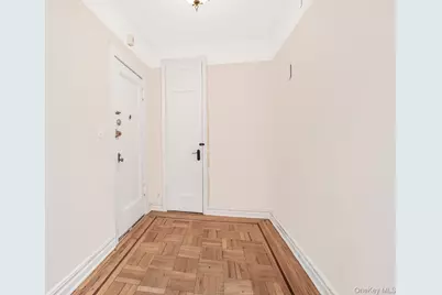219 Bronx River Road #5A, Yonkers, NY 10704 - Photo 5