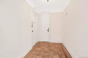 219 Bronx River Rd, Yonkers, NY 10704 - Photo 5