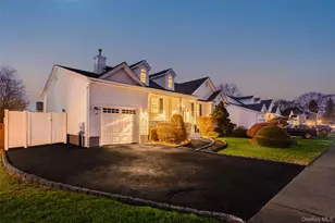 45 Jackson St, East Islip, NY 11730 - Photo 21