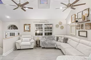 45 Jackson St, East Islip, NY 11730 - Photo 11