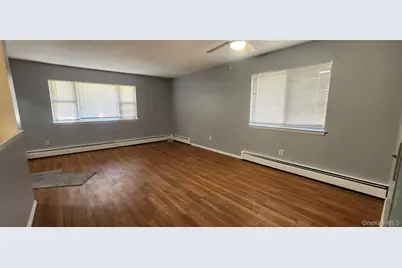 12 Hart Place, Mastic, NY 11950 - Photo 9