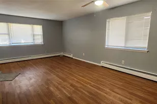 12 Hart Pl, Mastic, NY 11950 - Photo 9