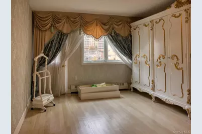 2955 Ocean Parkway #2F, Brooklyn, NY 11235 - Photo 5