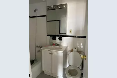 14943 35th Avenue #3I, Flushing, NY 11354 - Photo 3