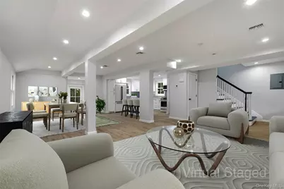 17 Tatterson Street, Roslyn, NY 11576 - Photo 9