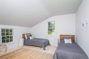 210 Robinson Ln, Peconic, NY 11958 - Photo 13