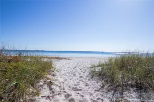 210 Robinson Ln, Peconic, NY 11958 - Photo 21