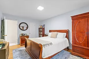 47 Berkshire Rd, Great Neck, NY 11023 - Photo 31