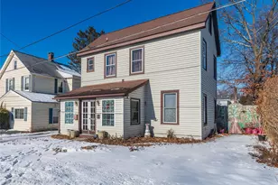 21 Harvey St, Hyde Park, NY 12538 - Photo 3