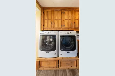 21 Harvey Street, Hyde Park, NY 12538 - Photo 23