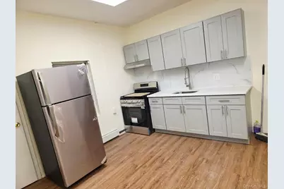 11710 Jamaica Avenue #2A, Richmond Hill, NY 11418 - Photo 1