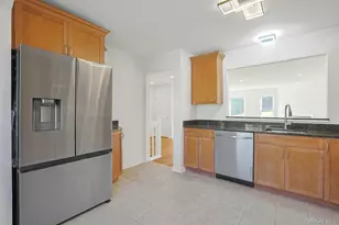 3803 Victoria Dr, Mount Kisco, NY 10549 - Photo 9