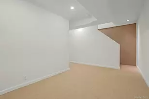 3803 Victoria Dr, Mount Kisco, NY 10549 - Photo 21