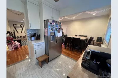 14-81 212 Street #270, Bayside, NY 11360 - Photo 11