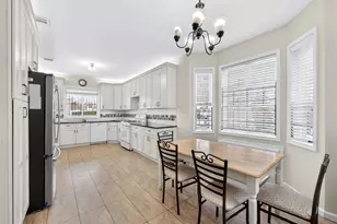 16 Herrick Ave, Spring Valley, NY 10977 - Photo 9