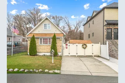 171 Burke Avenue, New York, NY 10314 - Photo 1