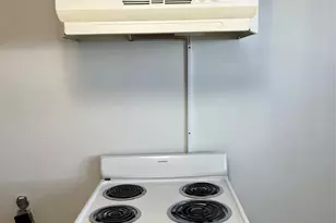 [Address not provided], Westbury, NY 11590 - Photo 3