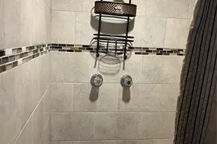 [Address not provided], Westbury, NY 11590 - Photo 5