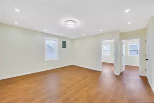 100-35 204th St, Hollis, NY 11423 - Photo 5