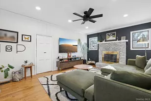 12 Gail Ct, Kings Park, NY 11754 - Photo 3